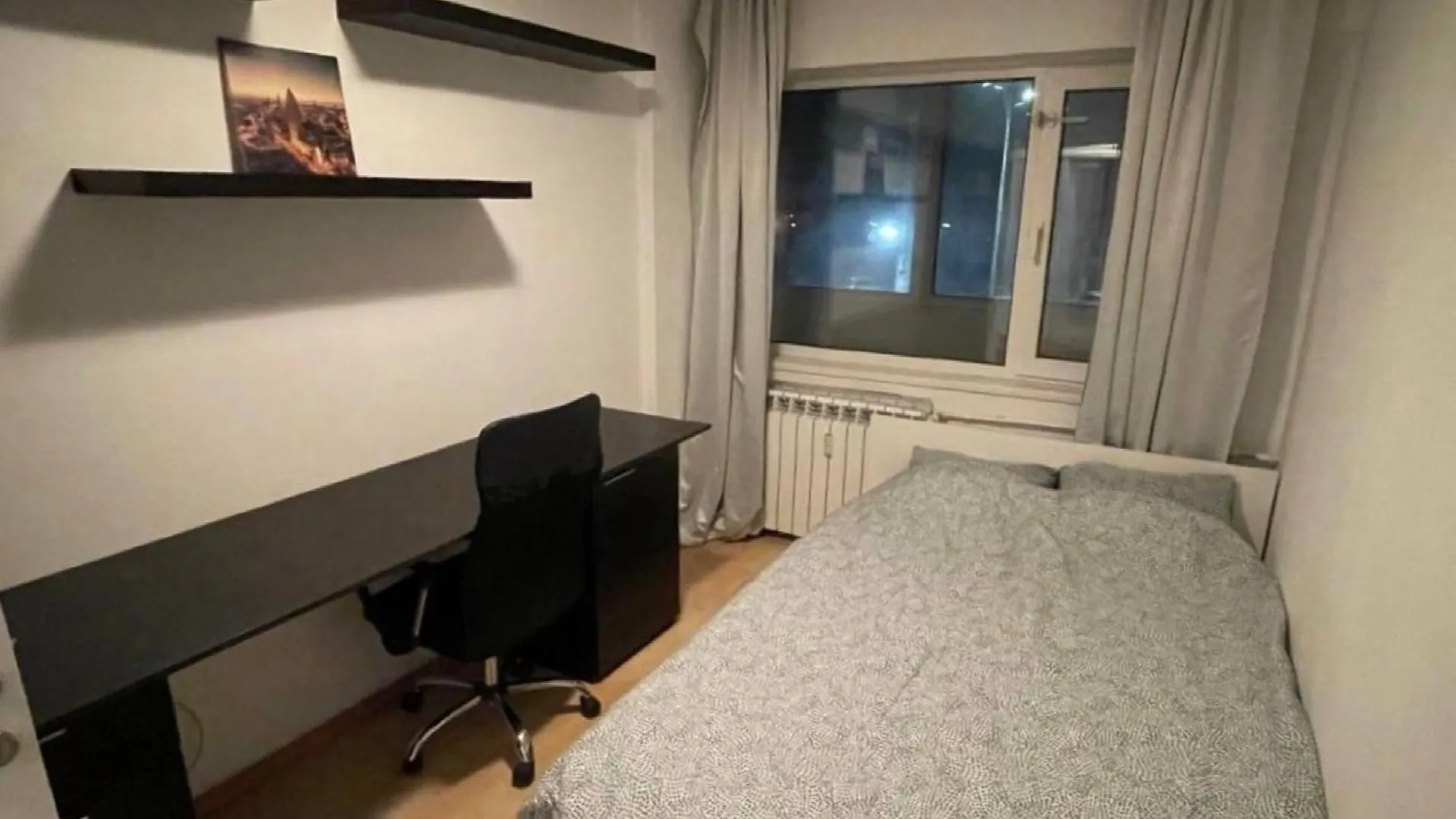 Zealot Apartman Bukarest